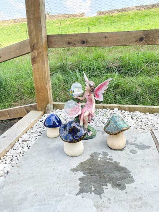 Luxury Detached Peak District Stone Barn - Dog Friendly Villa Hazelwood Exterior photo